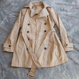 Calvin Klein Classic Beige Trench Coat - Size M